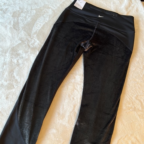 BNWT - Nike Air Leggings - Picture 5 of 6